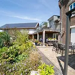 Hof Kleeberg Hotel *