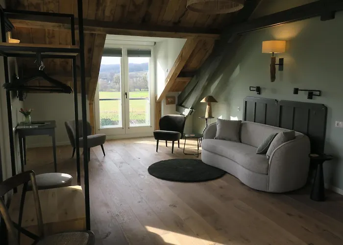 Hof Kleeberg ホテル *