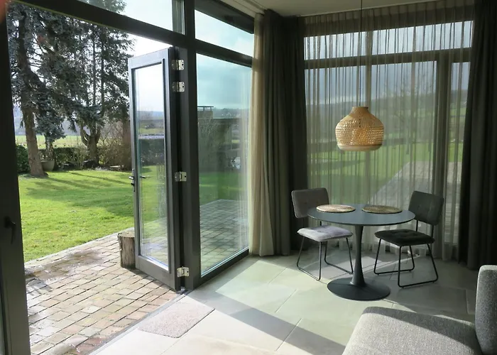 Hof Kleeberg ホテル